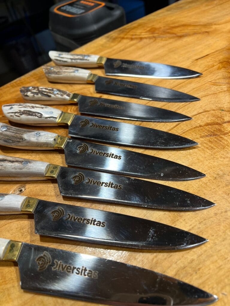 Cuchillos con Grabado Laser 