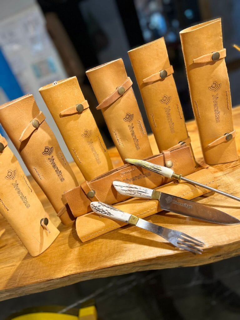 Cuchillos con Grabado Laser y estuches